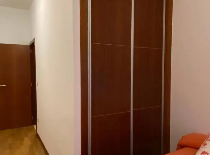 Διαμέρισμα Lerez 3 *