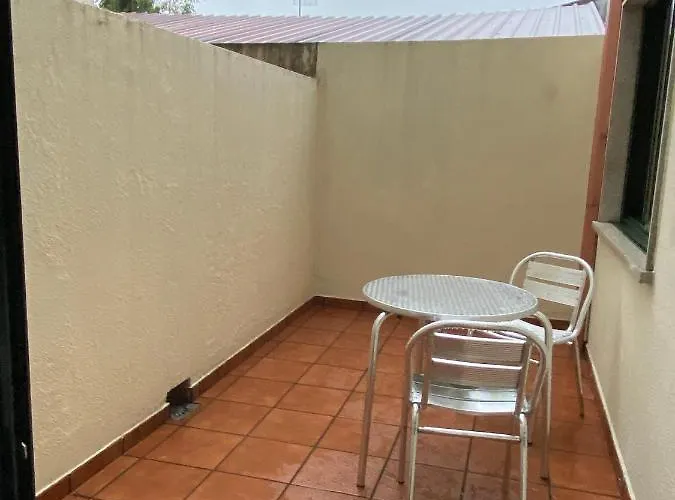 Lerez 3 * Ποντεβέντρα